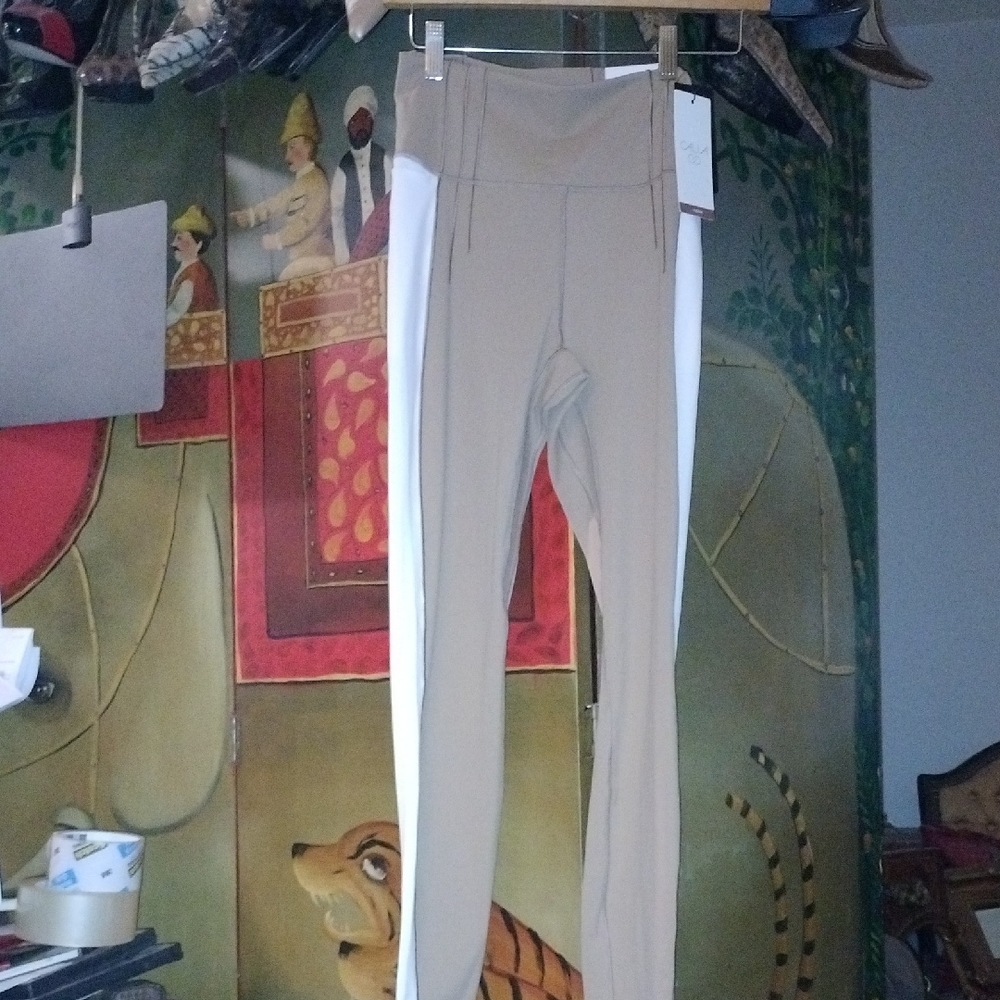 Calia Tan and White Women's Leggings NWT